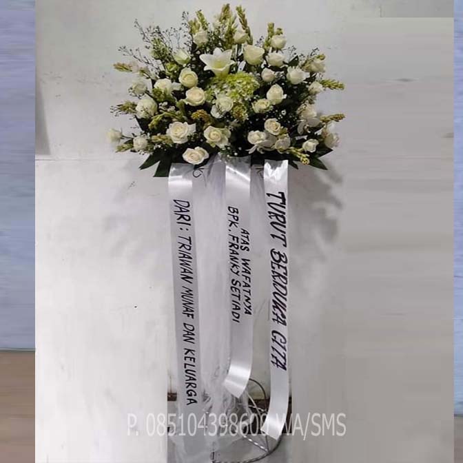 bunga-standing-002 - Toko Bunga Bojonegoro, florist bojonegoro, bunga papan bojonegoro, karangan bunga bojonegoro, online 24 jam, bunga ucapan benner digital